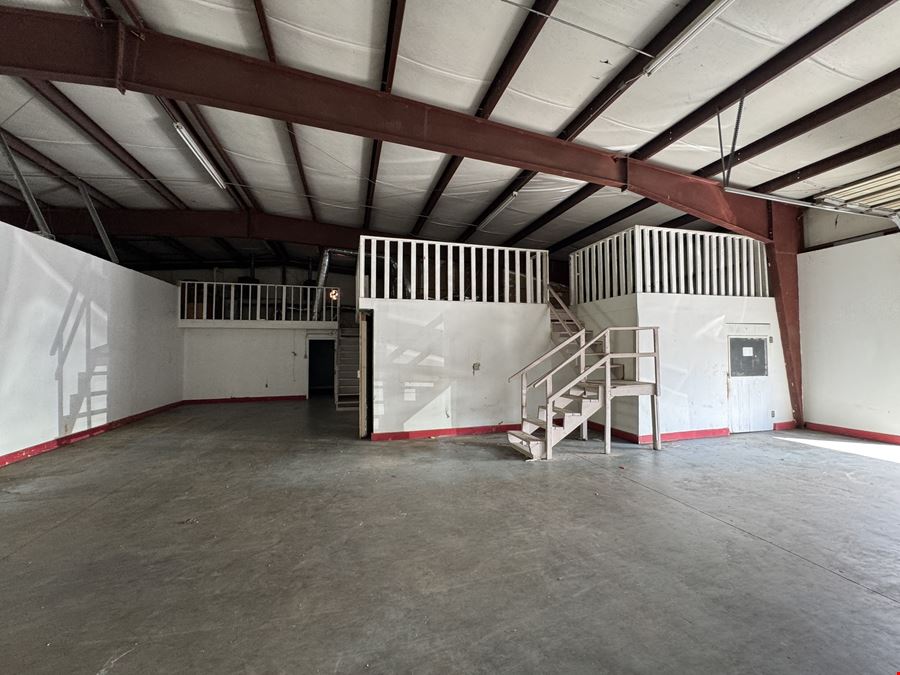±4,800 SF Industrial Opportunity