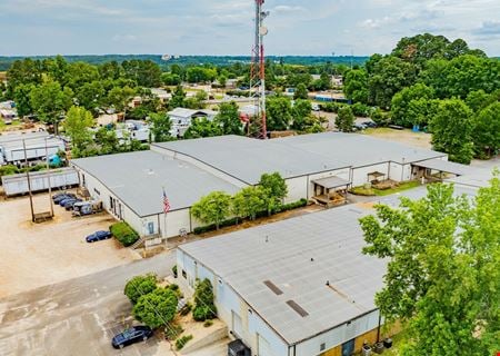 Preview of commercial space at 900 Freedom Dr