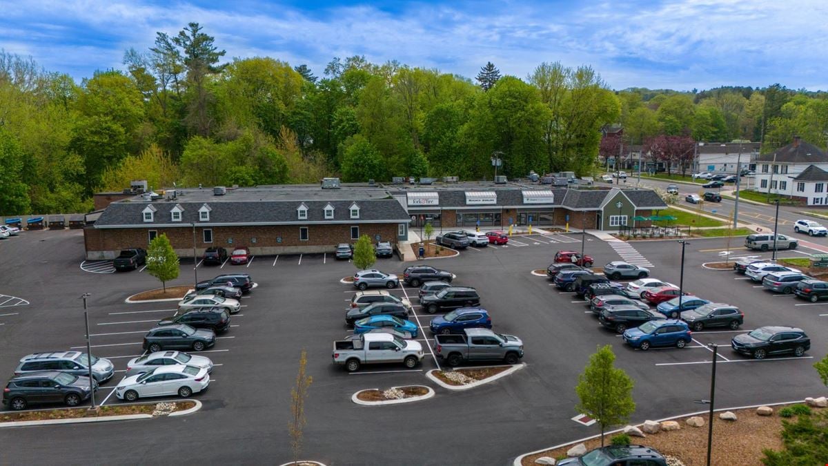 Epicure Shopping Center