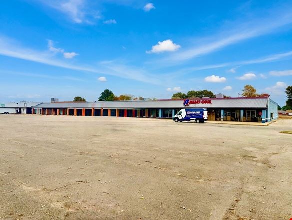Preview of Retail space for Sale at 1100 North Douglass Street