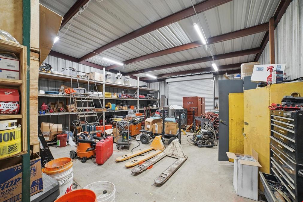 Office/Warehouse for Sale in Seagoville