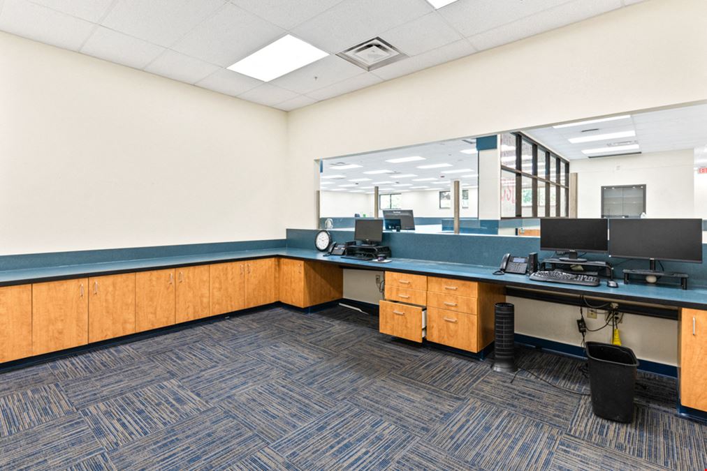 Standalone Medical/Retail Building