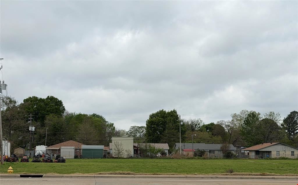 1405 Swan Lake Rd
