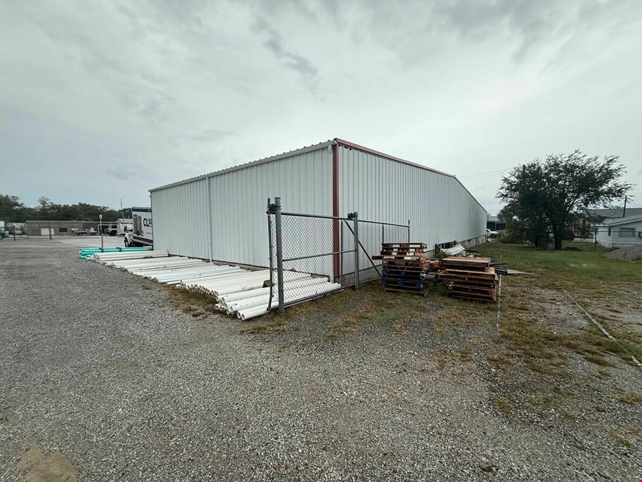 930 N Osage Blvd