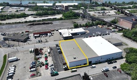 Preview of Industrial space for Rent at 1249 W 7th St