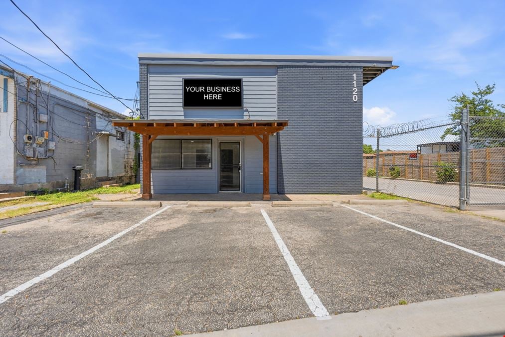 1120 E 52nd St