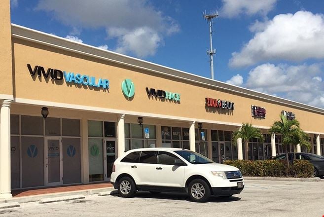Preview of Retail space for Rent at 15400 Biscayne Blvd