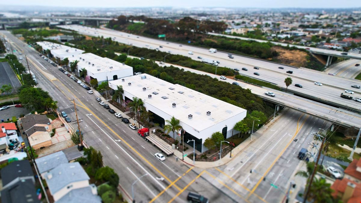 La Cienega Blvd & 120th St.