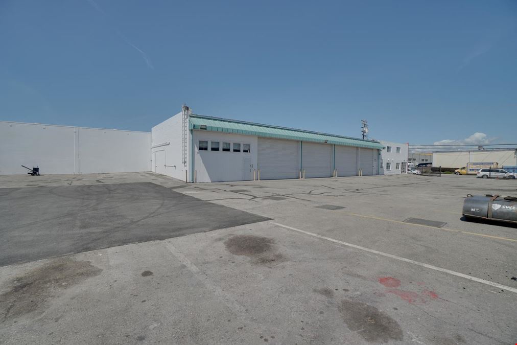 2196 American Ave