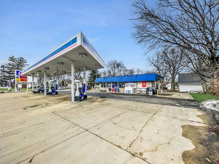 Preview of Retail space for Sale at 817 State 