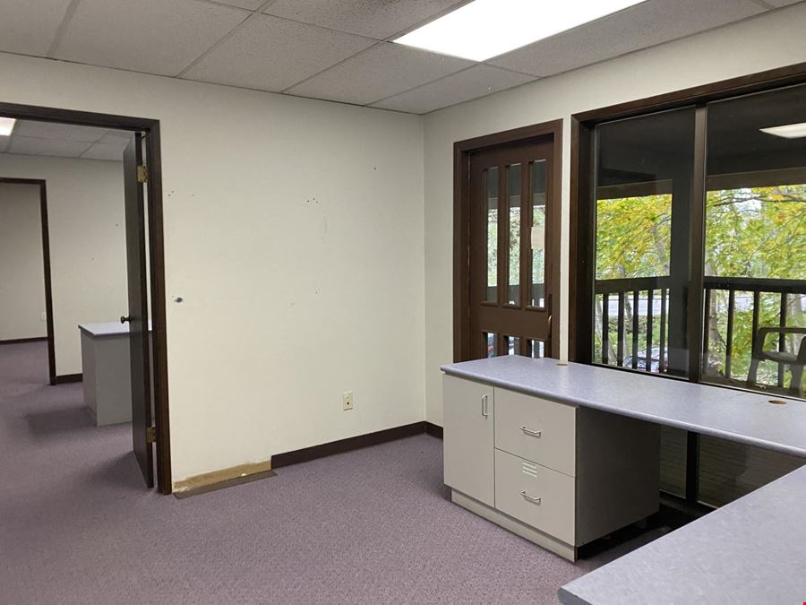  Lynnwood Cedar Valley Park Office Building
