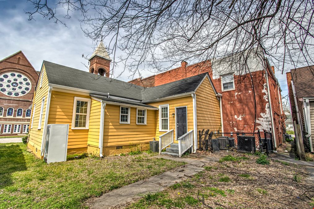 ±5,978 Square Feet Downtown Investment