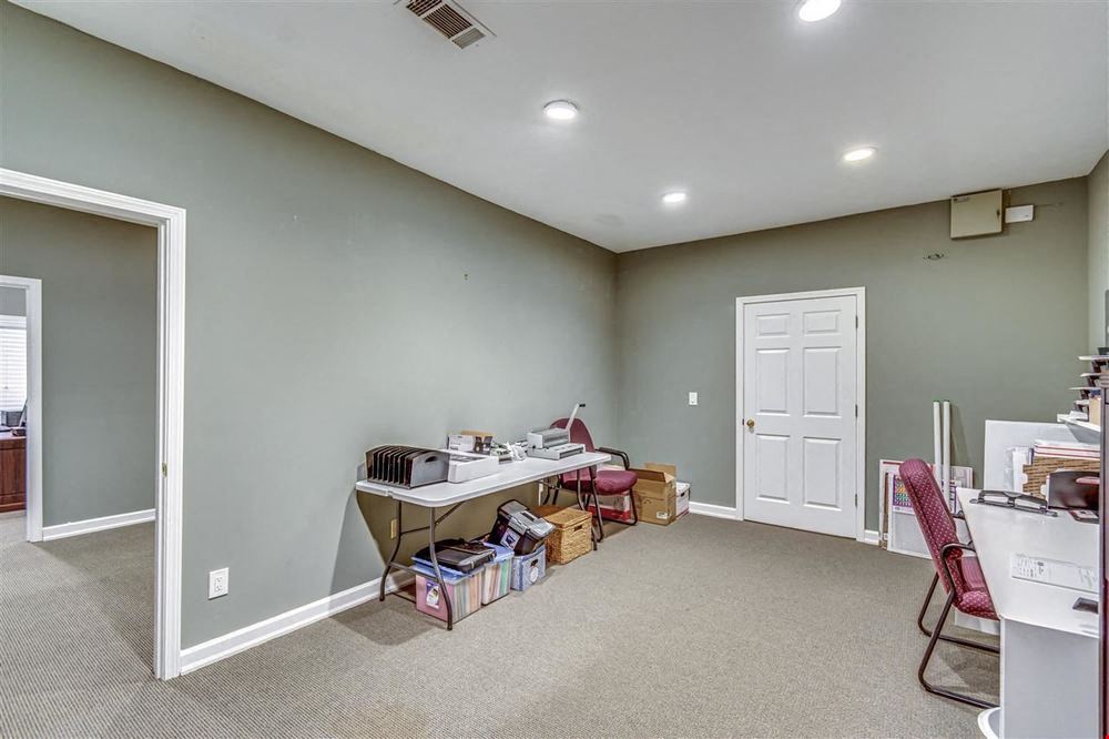 401 Cross Park Drive, Suite B