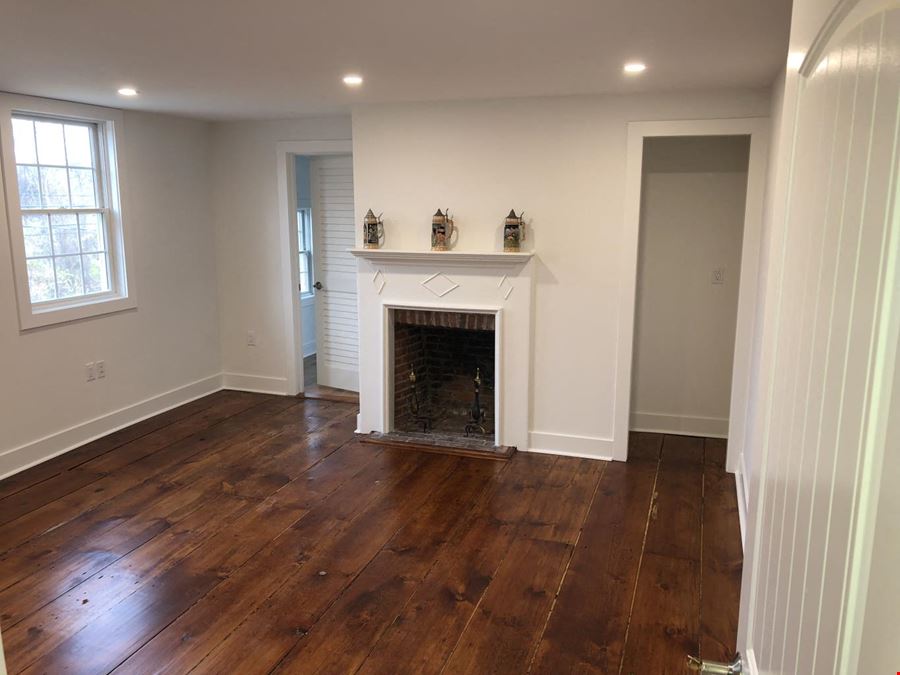 159 River Rd
