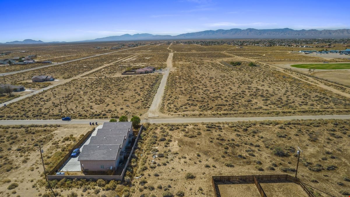 ±0.25 Acres of Level Land in California City