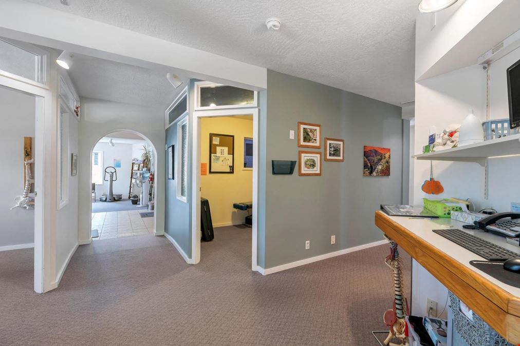 385 Lagoon Road