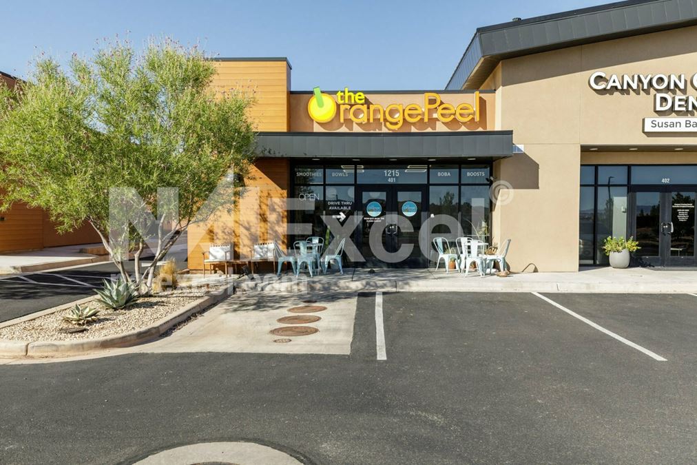 Canyon Crossing Retail Center Sublease Available