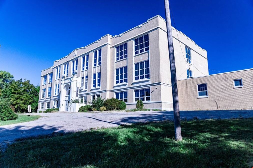 3500 W National Rd