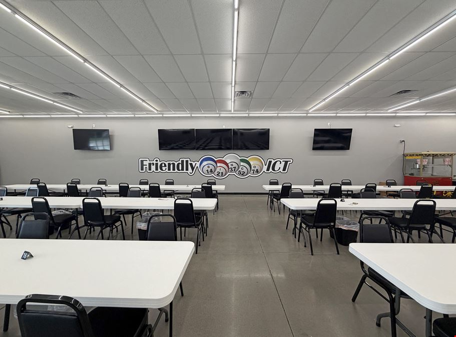 FREESTANDING RETAIL BUILDING