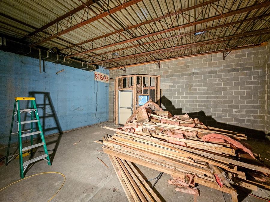 431 N River Hot Springs