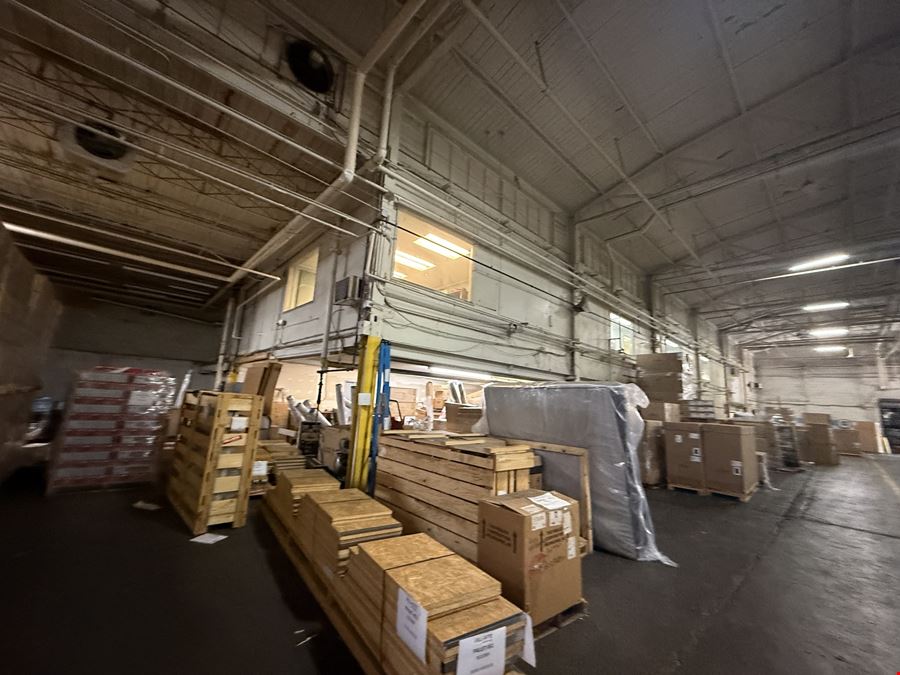 Flash Industrial Building