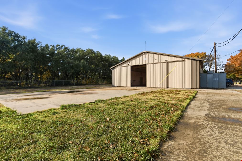 5427 FM 546
