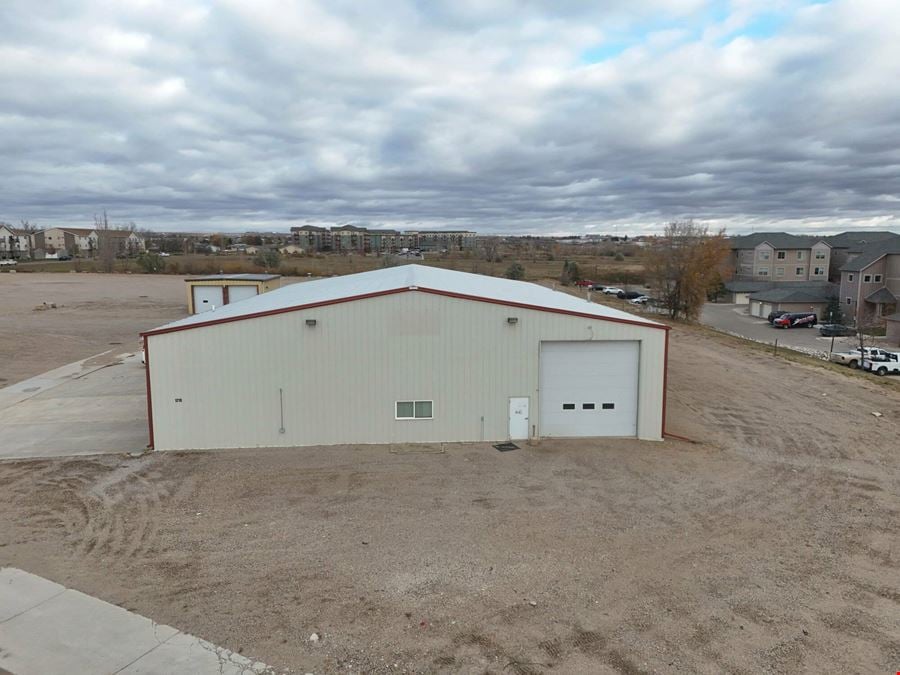 ±11,520 SF Flex/Commercial Building | ±7.72 Acre Stabilized Yard