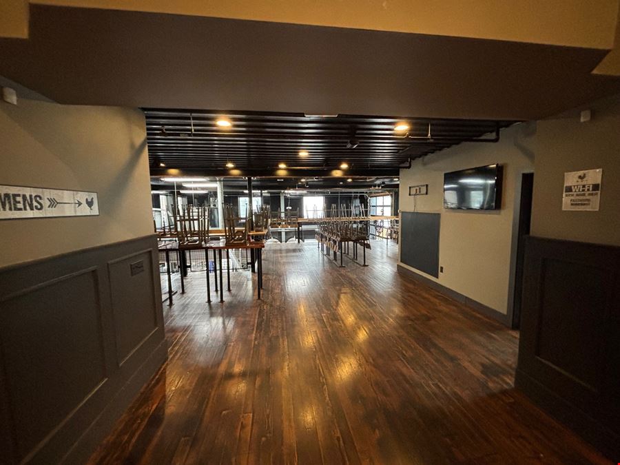 214 W Main St