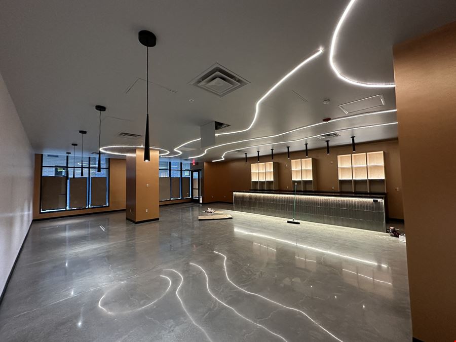 Harold's Square - Restaurant Space