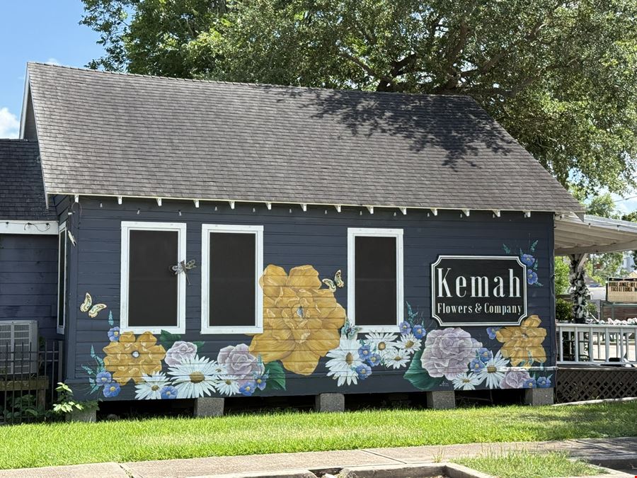 405 8th St, Kemah TX 77565- Office/Retail Opportunity