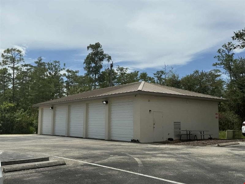 10511 Ben C Pratt Six Mile Cypress Pkwy