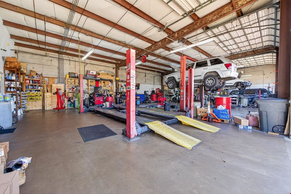 12639 Westheimer Rd., Houston, TX 77077