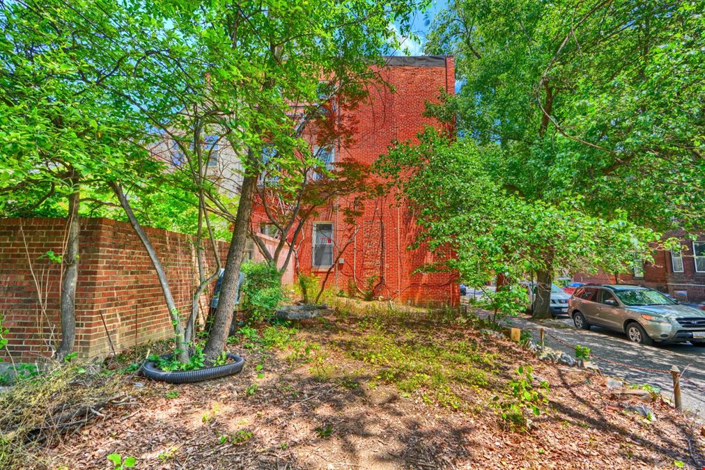 1600 Bolton St Baltimore, MD 21217