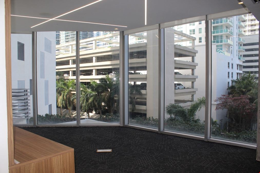 Luxury Office Condo I Brickell House
