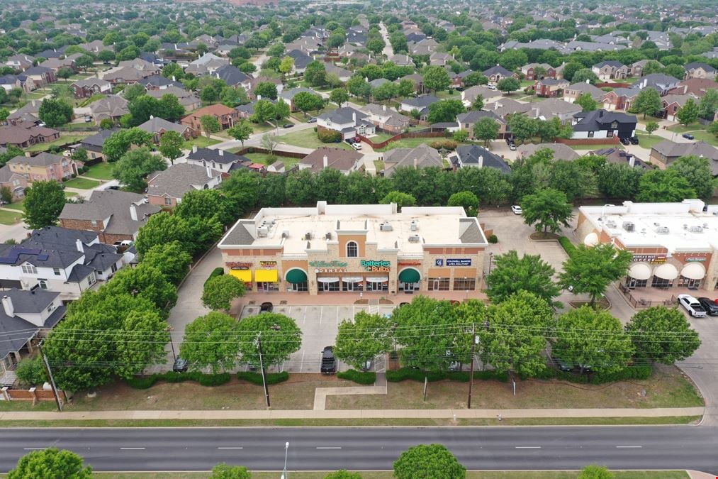 1205 E Debbie Ln