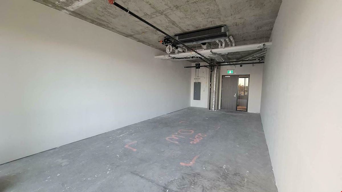 5599 Number 3 Road