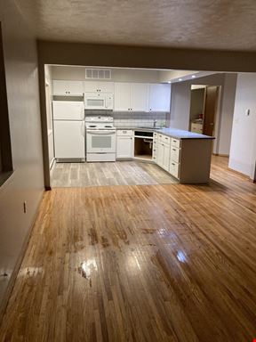 1821 W 9th Ave