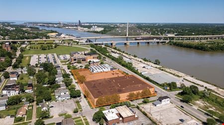 Preview of Industrial space for Sale at 1401 N Summit Street