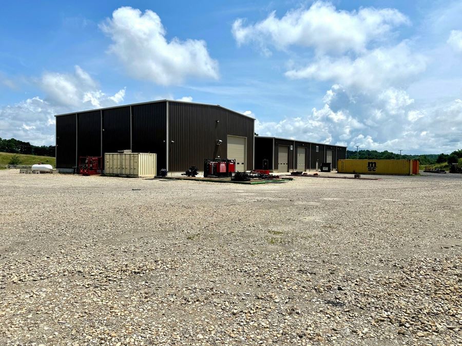 14,800 SF Office/Warehouse on 5.9 AC