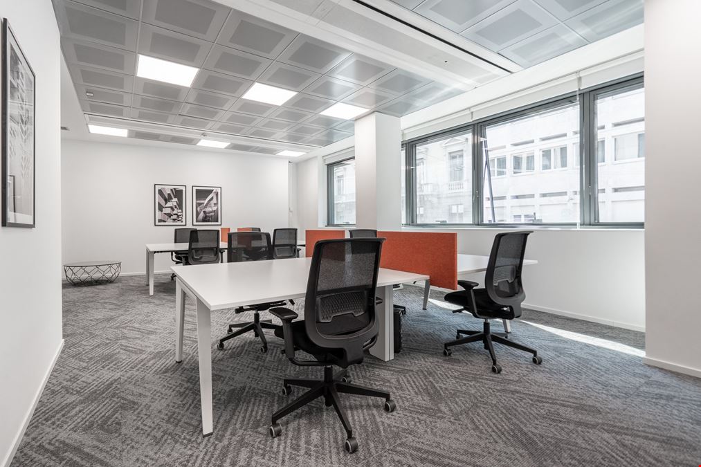 Regus - San Diego - 225 Broadway