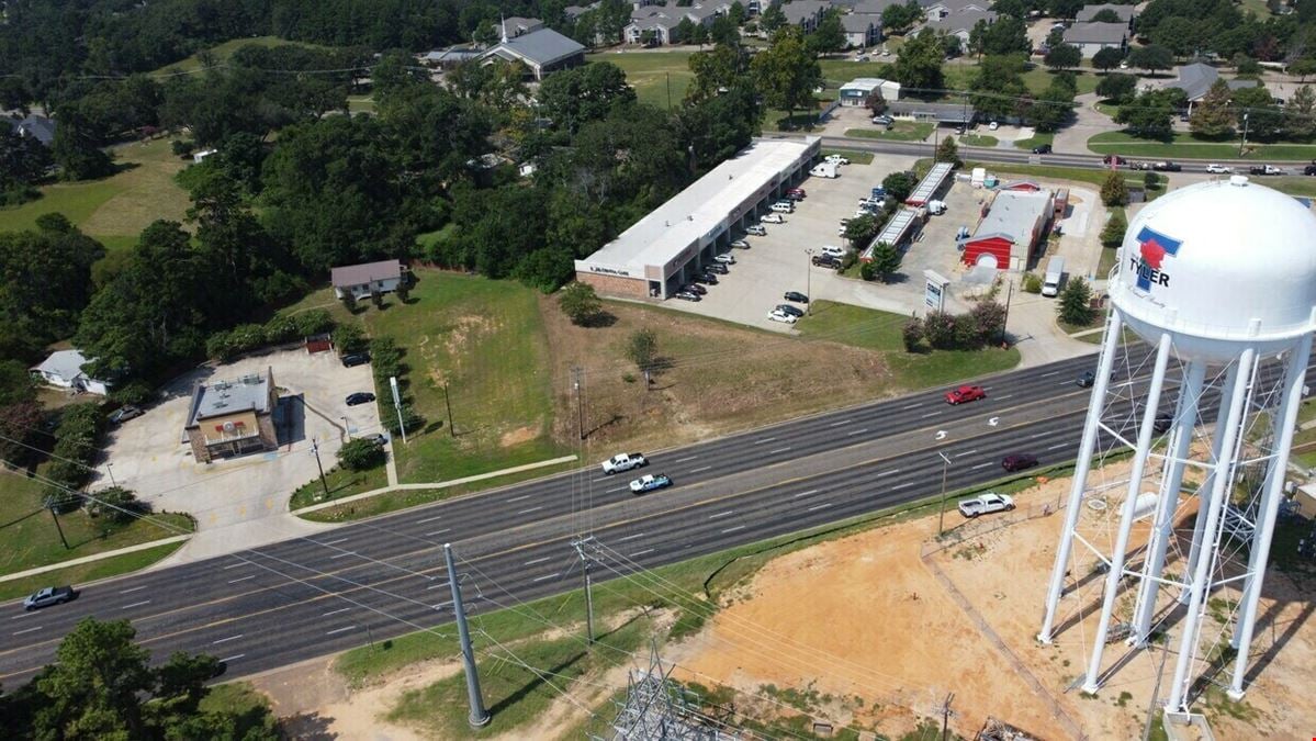 5113 TROUP HWY