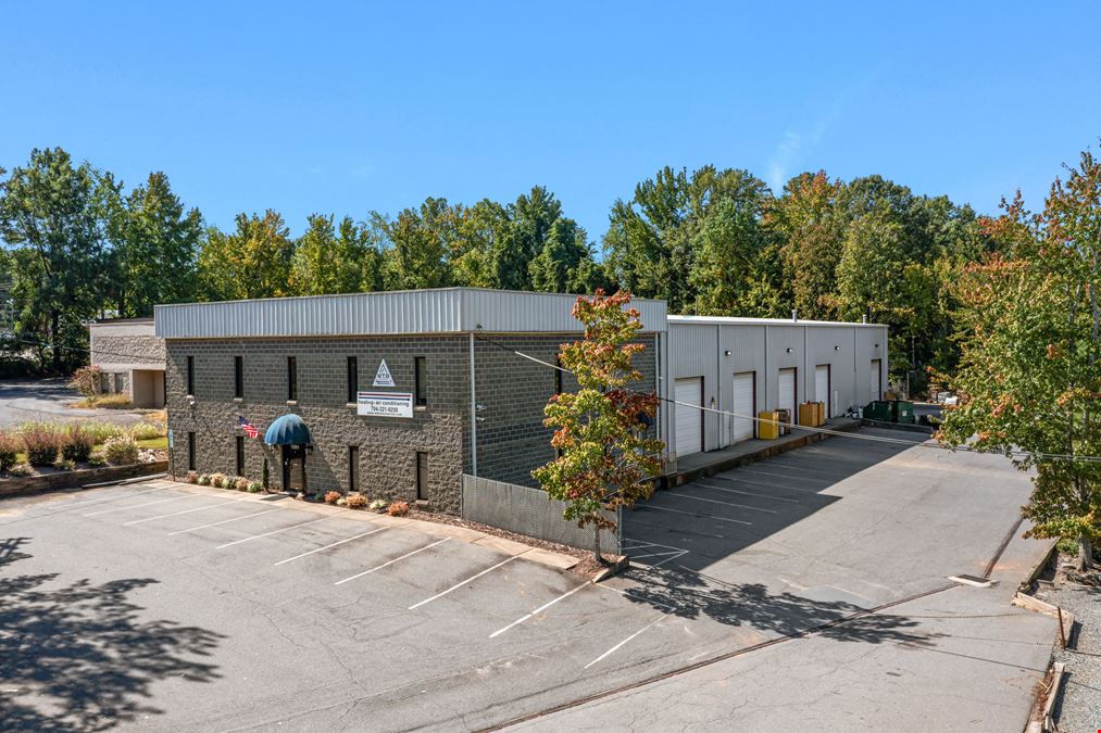 1201 Industrial Dr