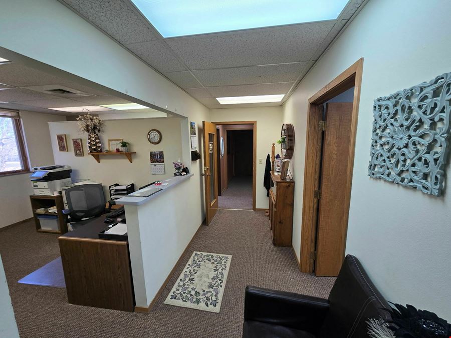 4320 S. Louise Avenue, Suite 200