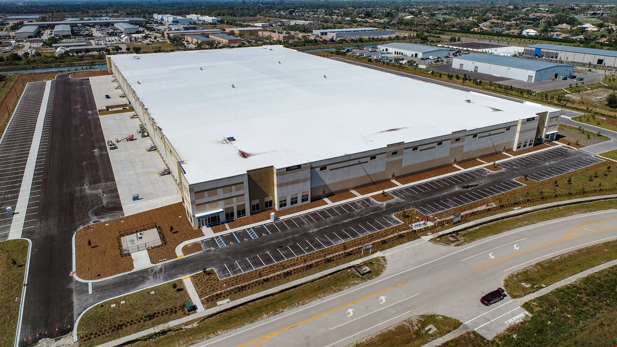 Highland Commerce Center of Fort Myers
