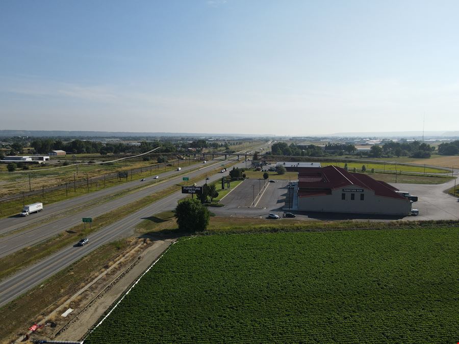 8374 S Frontage Rd