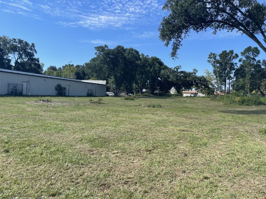 1616 Creighton Road | 0.6-1.3 Acres Ground Lease