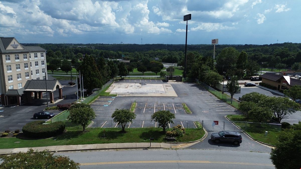 112 Interstate Blvd