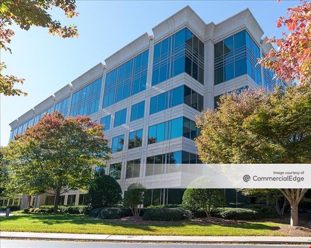 2400 Lakeview Pkwy - GA 400 Center