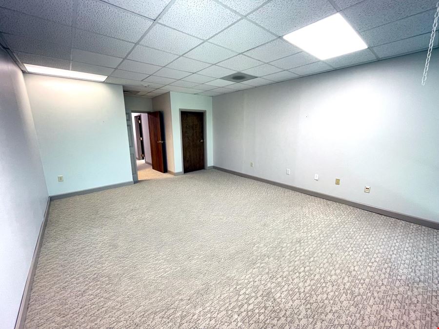 Piedmont Center - 37 Villa Rd