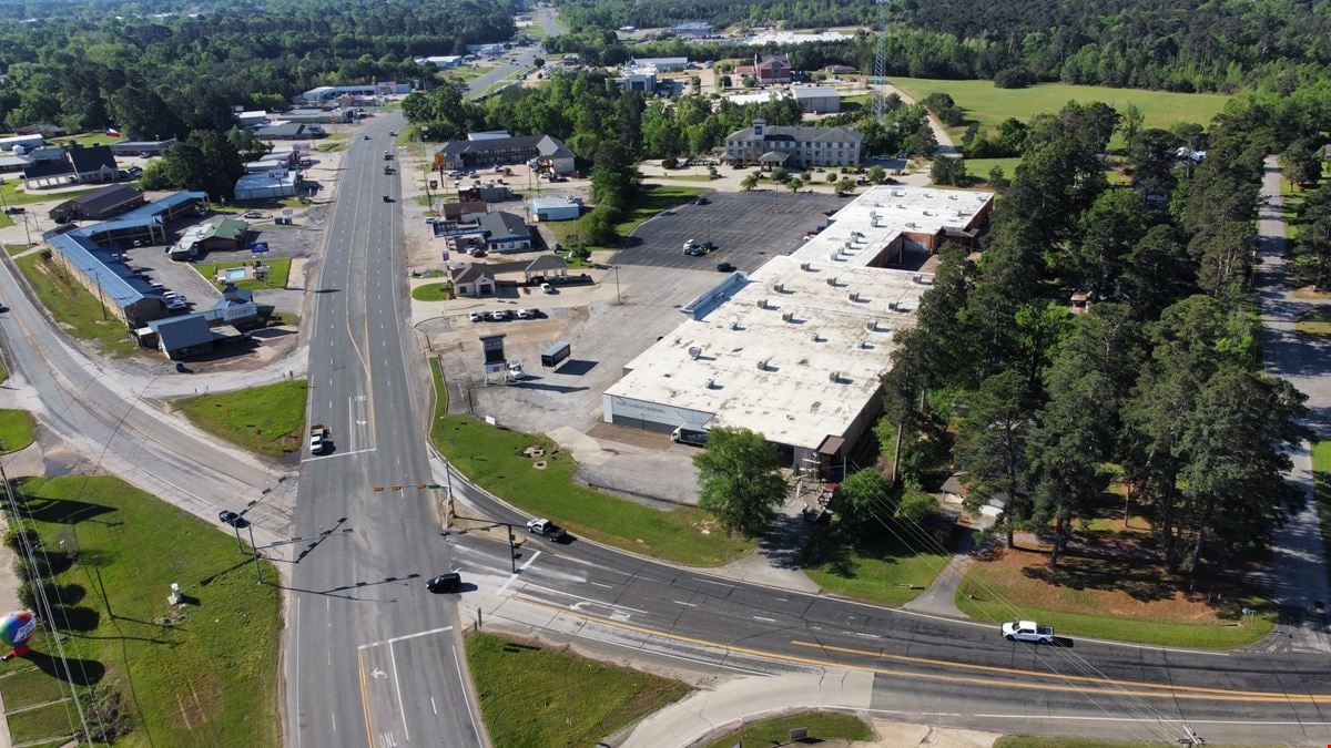 Lumberjack Shopping Center